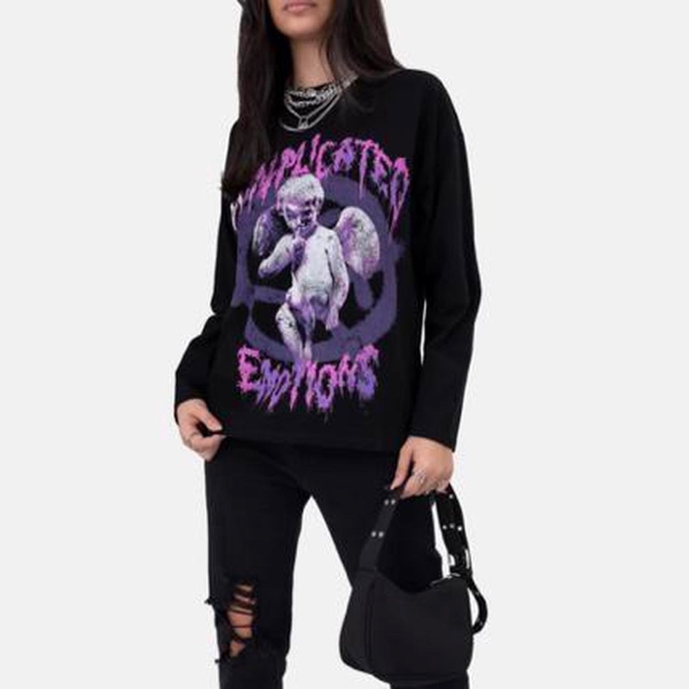Oversized graphic long sleeve tee from adika